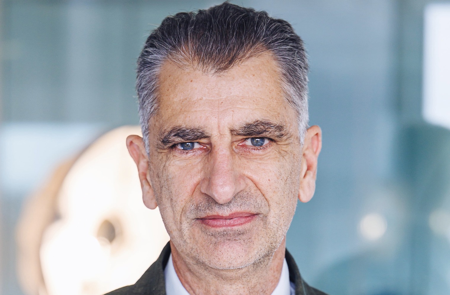 Havas bevestigt interesse voor dentsu